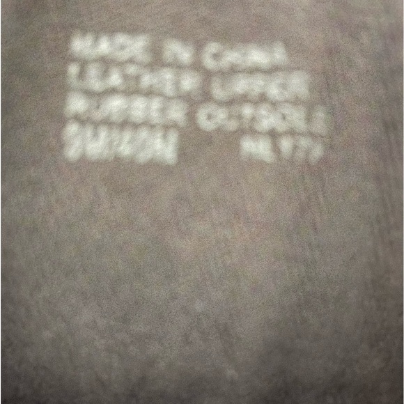 MICHAEL KORS Slip On Metallic leather Shoe Size 9M - Picture 5 of 5